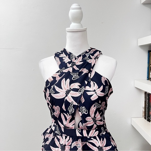 Outerknown Bailey Short Tiered Dress in Navy with Pink Flowers Sz 6 - Picture 2 of 14